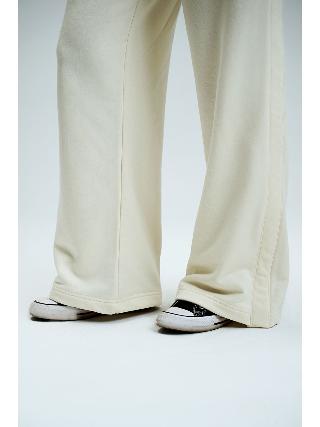 Ekru Kadın Timeless Krem Bol Paça Eşofman Altı-4