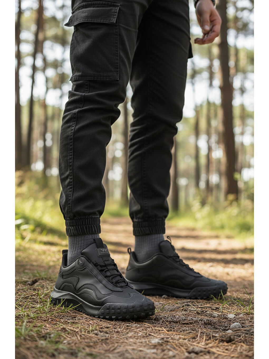 Siyah Bağcıklı Kaymaz Taban Erkek Spor Ayakkabı Mosk 2049 M-2