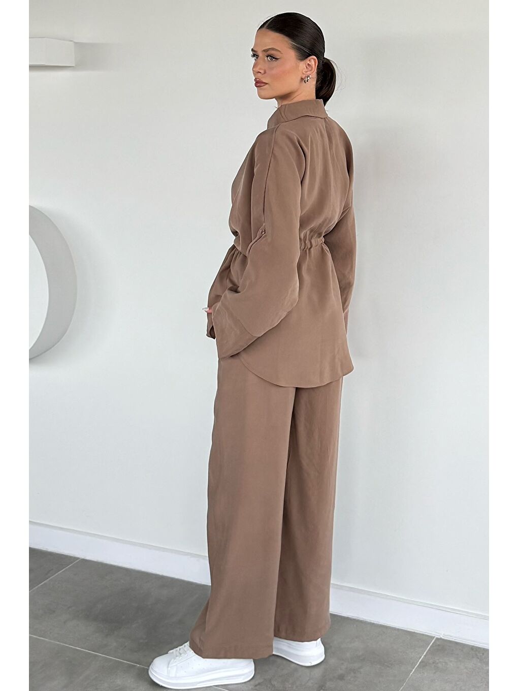 Bej Kadın Bağlama Detaylı Gömlek Bel Lastikli Pantolon İkili Takım-3
