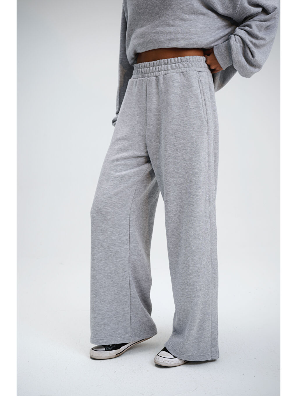 Kadın Timeless Gri Bol Paça Eşofman Altı-2