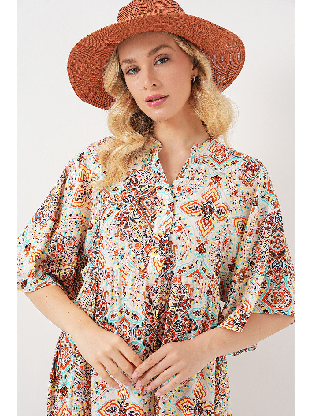 Kadın Desenli Kısa Kol Elbise 2562 - Kahverengi-1