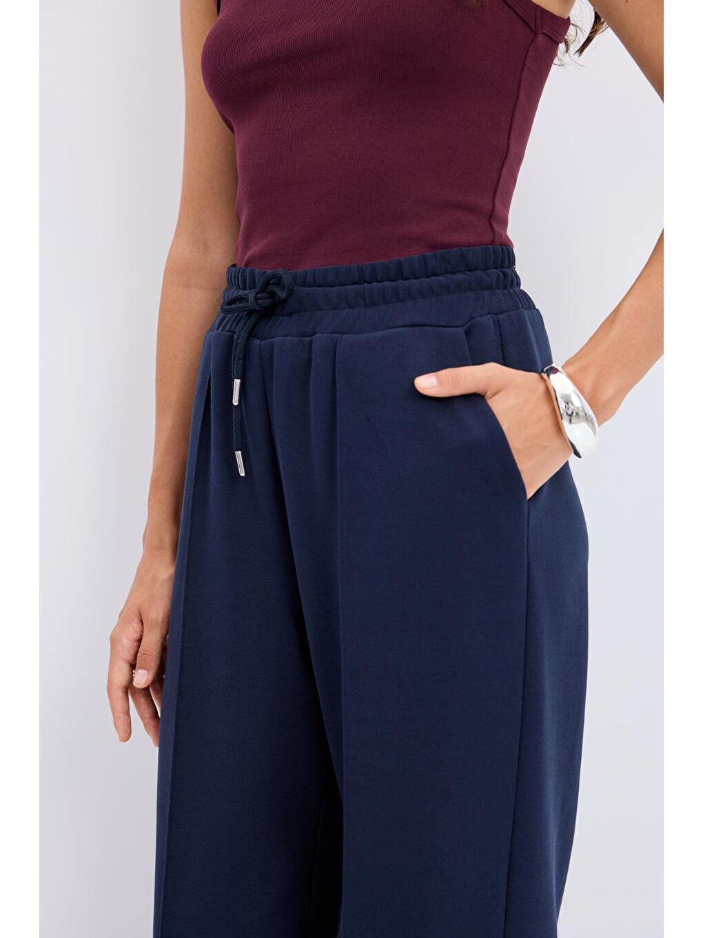 Yüksek Bel Nervür Dikiş Detaylı Pantolon Lacivert-4