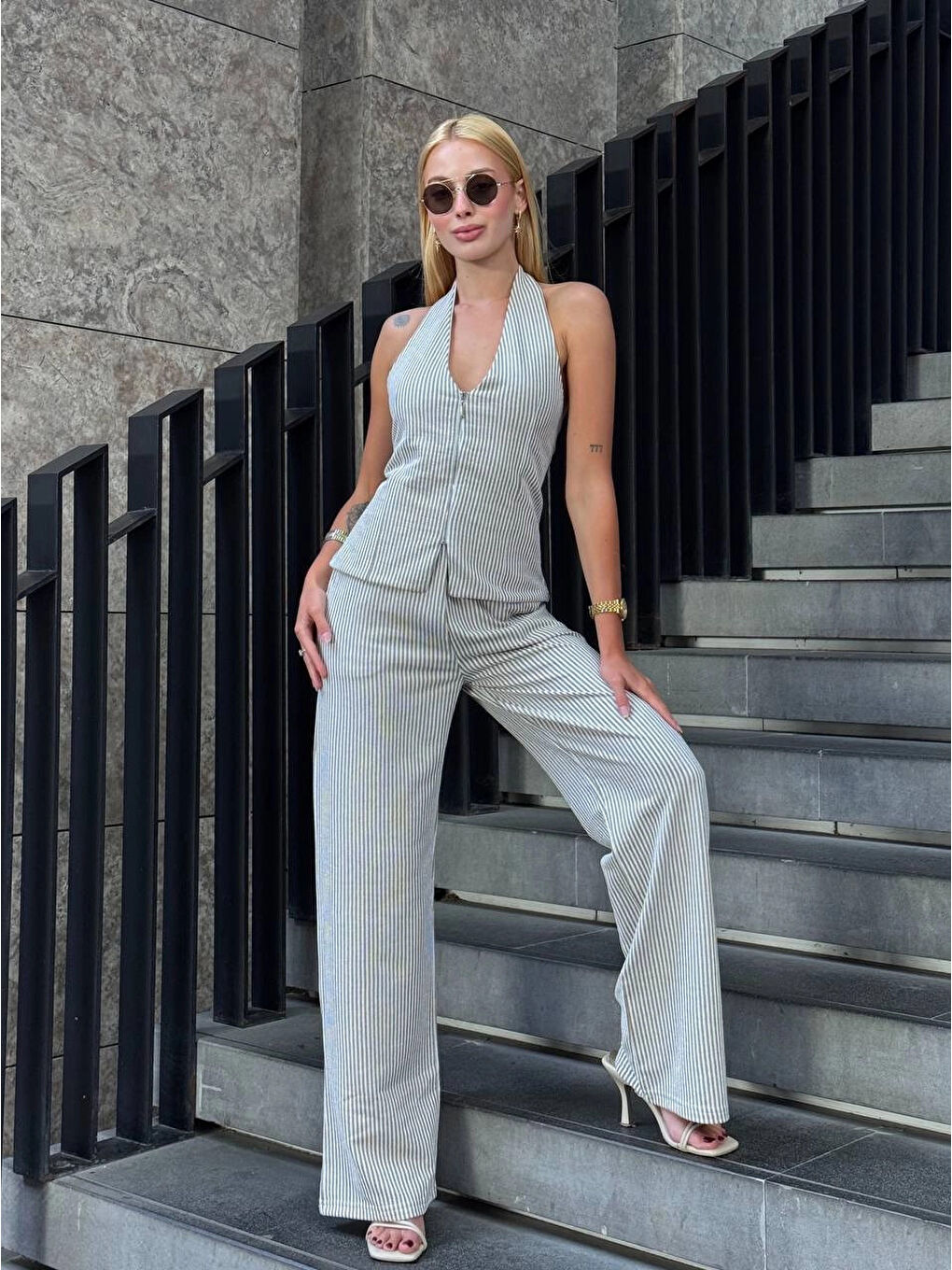 Bej Kadın Vizon Çizgili Önü Fermuarlı Bluz Pantolon İkili Takım HZL25S-ZK13691-1