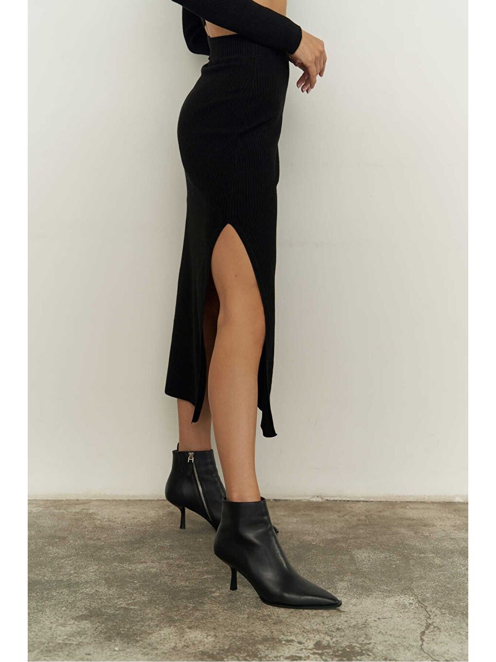 Sabrina Siyah Triko Etek-crop Takım-3