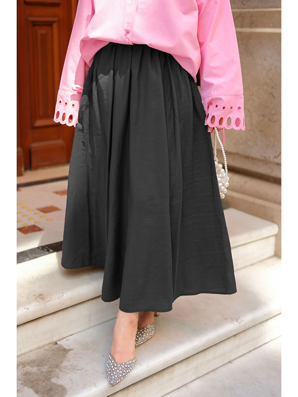 Kadın Kırışık Kloş Etek Siyah-2