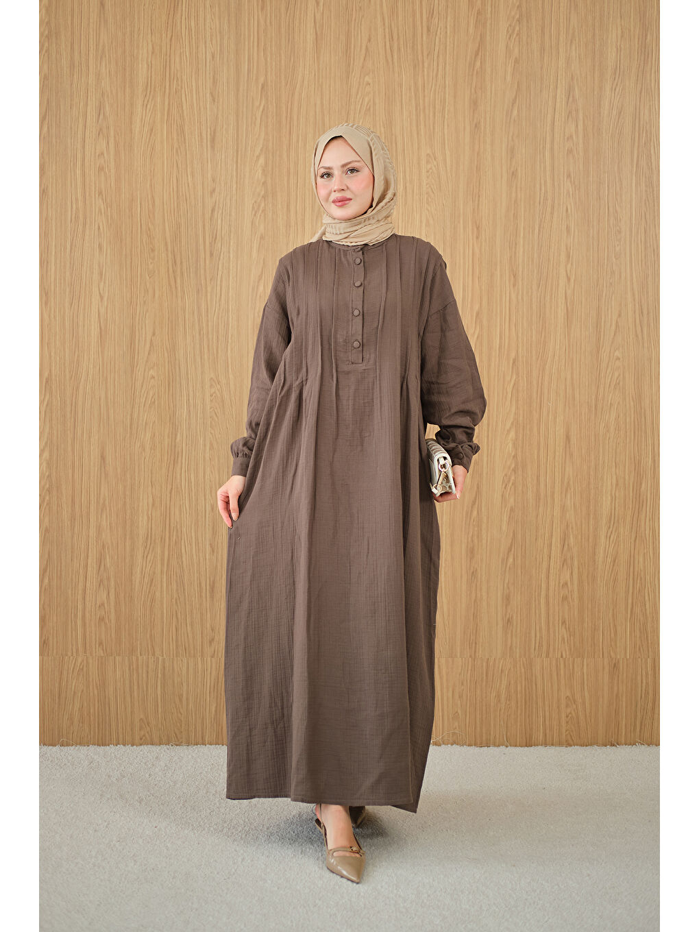 Kadın Önü Nervurlu Bisiklet Yaka Keten Elbise Kahverengi-2