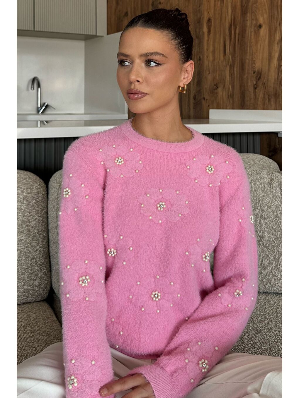 Pembe Kadın Çiçek Baskılı Taşlı Sakallı Triko Kazak (s-m-l Beden Uyumludur.)