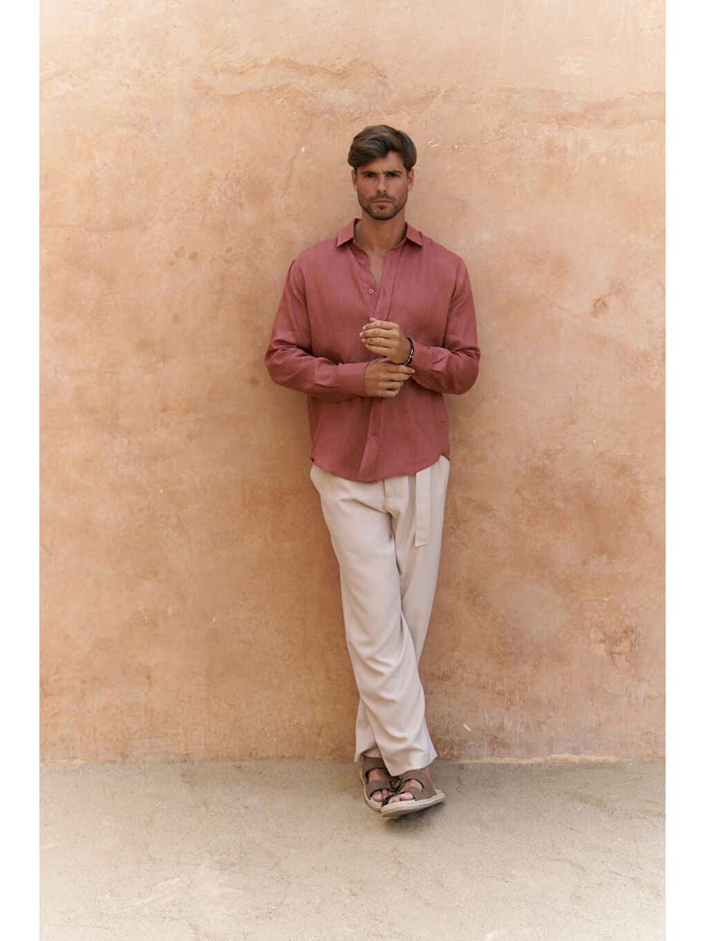 Kahverengi Agnola Oversize Erkek Tarçın Keten Gömlek-1