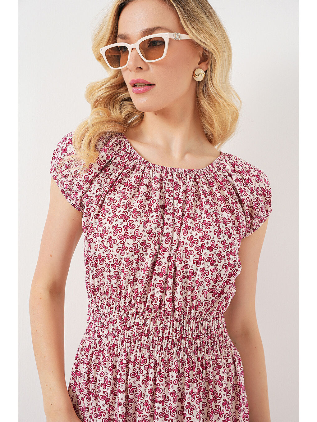 Kadın Yakası Büzgü Detaylı Elbise 2544 - Kırmızı-1