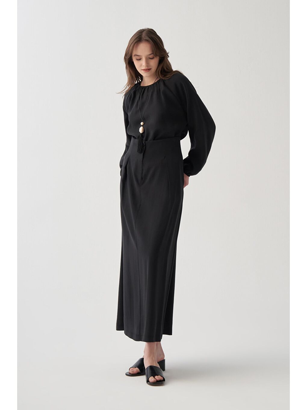 Siyah-Pile Detaylı Etek-2