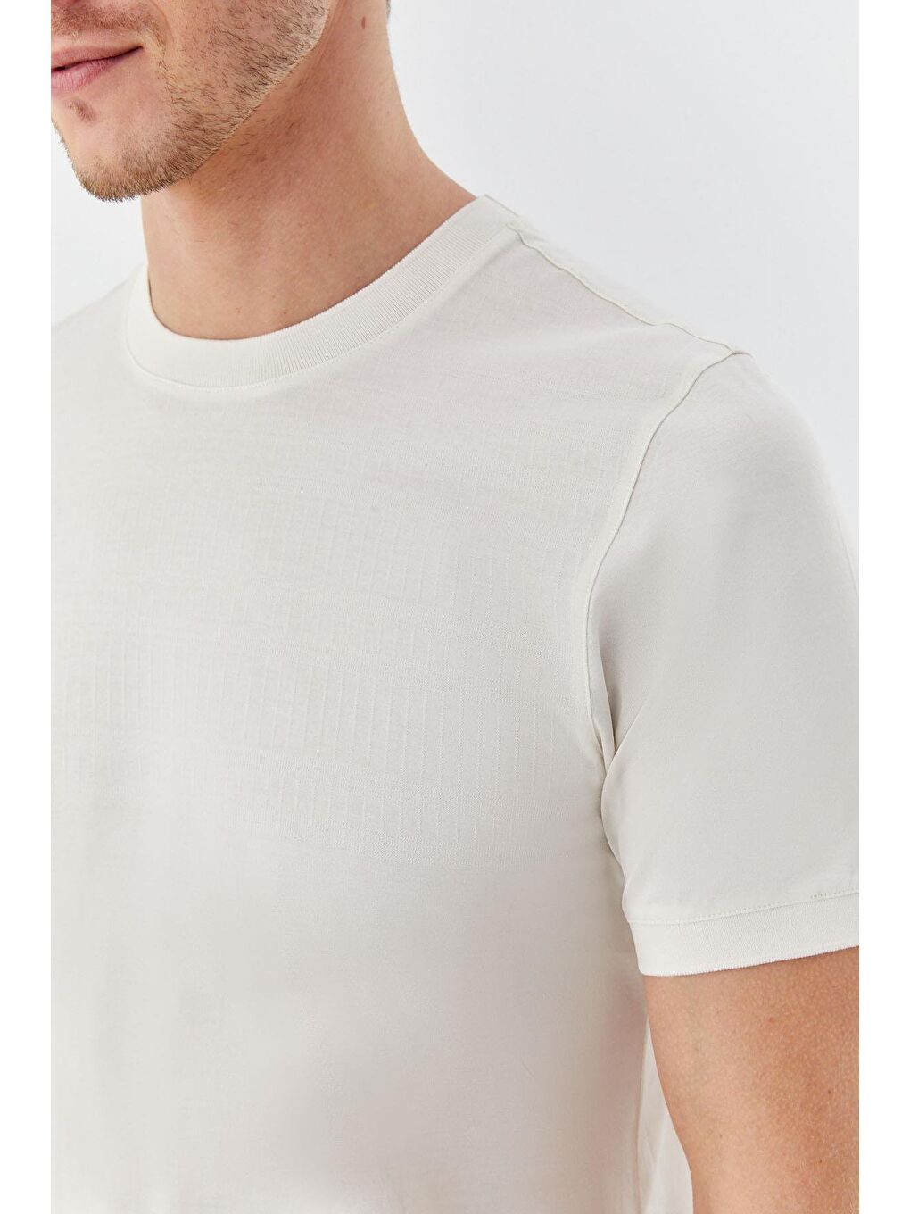 Kahverengi Desenli Bisiklet Yaka Erkek T-Shirt Latte-2