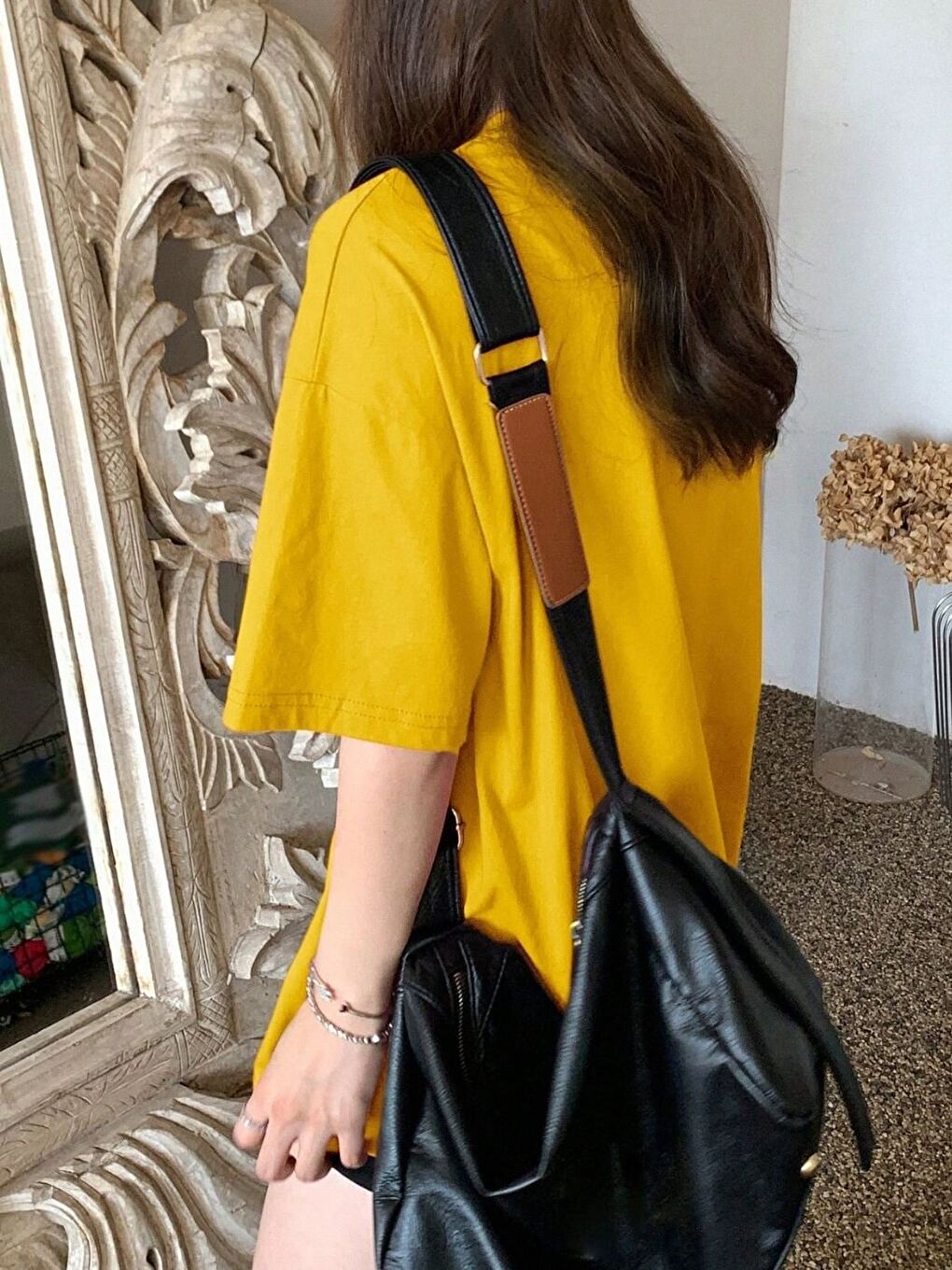 Koyu Sarı Bisiklet Yaka Thousand Baskılı Ev ve Günlük Giyim Tişört-2