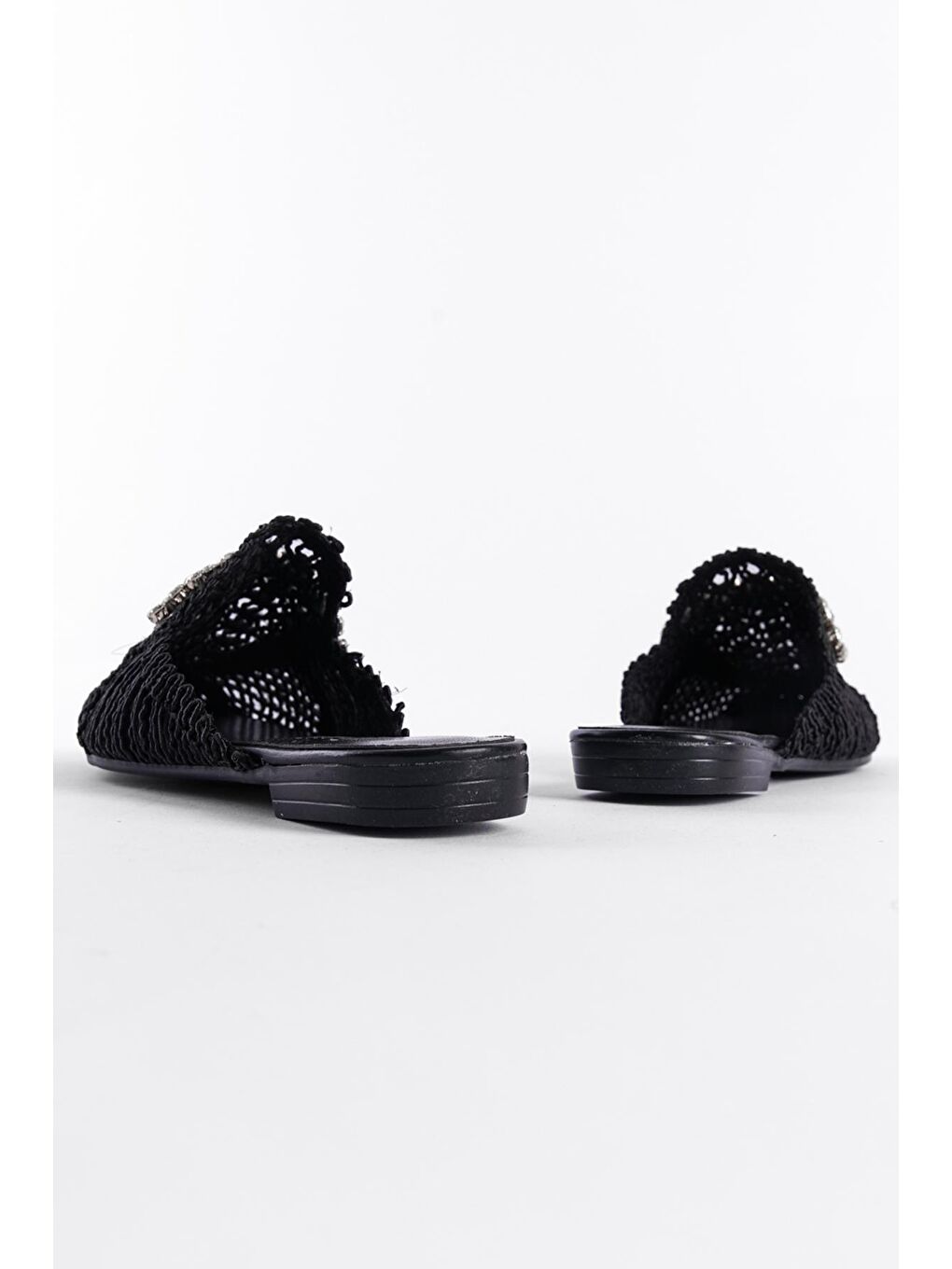 Siyah Örme Triko Taşlı Kapalı Burunlu Kadın Terlik-3