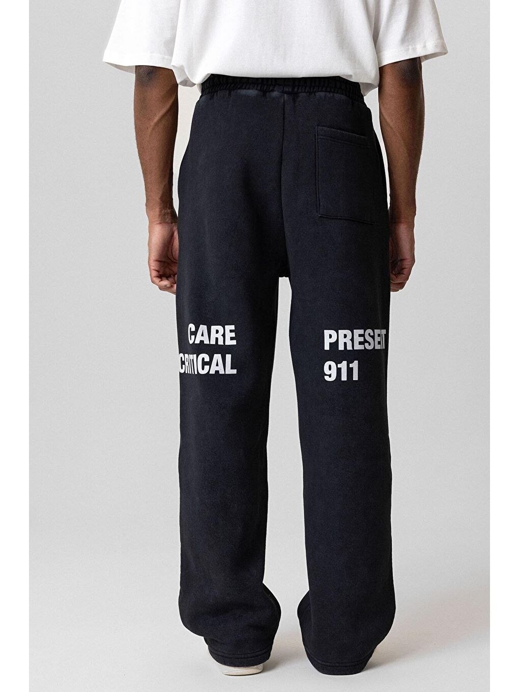 Yıkamalı Yazı Detaylı Oversize Eşofman Takım Siyah-4