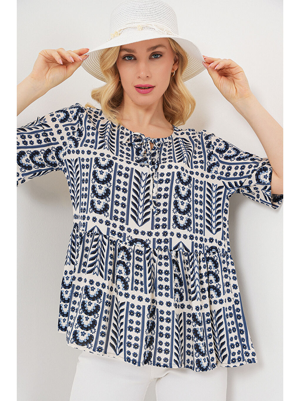 Kadın Desenli Kısa Kol Bluz 969 - İndigo