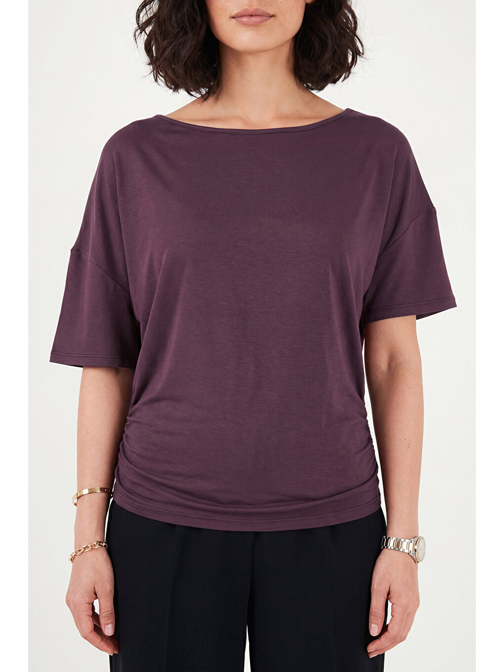 Mürdüm Standart Fit Drape Detaylı Yarasa Kol Kadın T Shirt 5866962-4