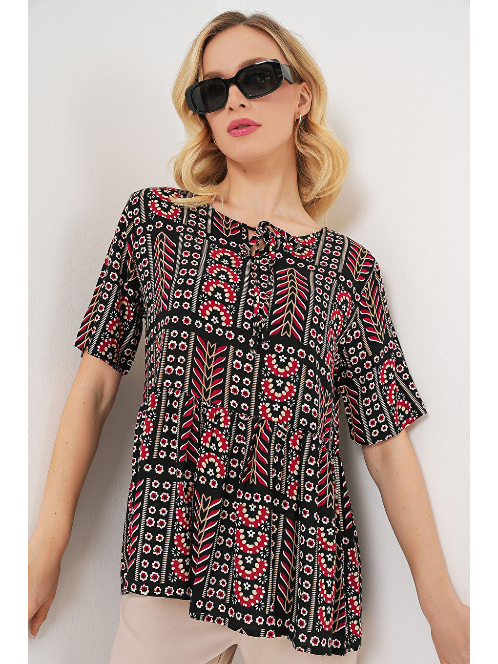 Kadın Desenli Kısa Kol Bluz 969 - Siyah