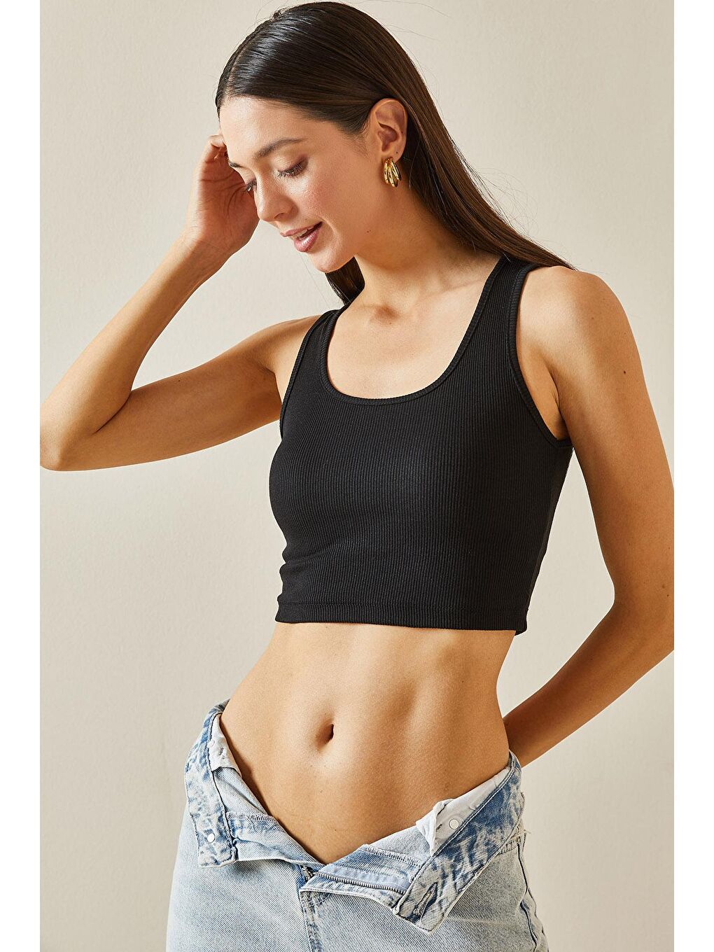 Siyah U Yaka Kaşkorse Bluz 5YXK2-48732-02