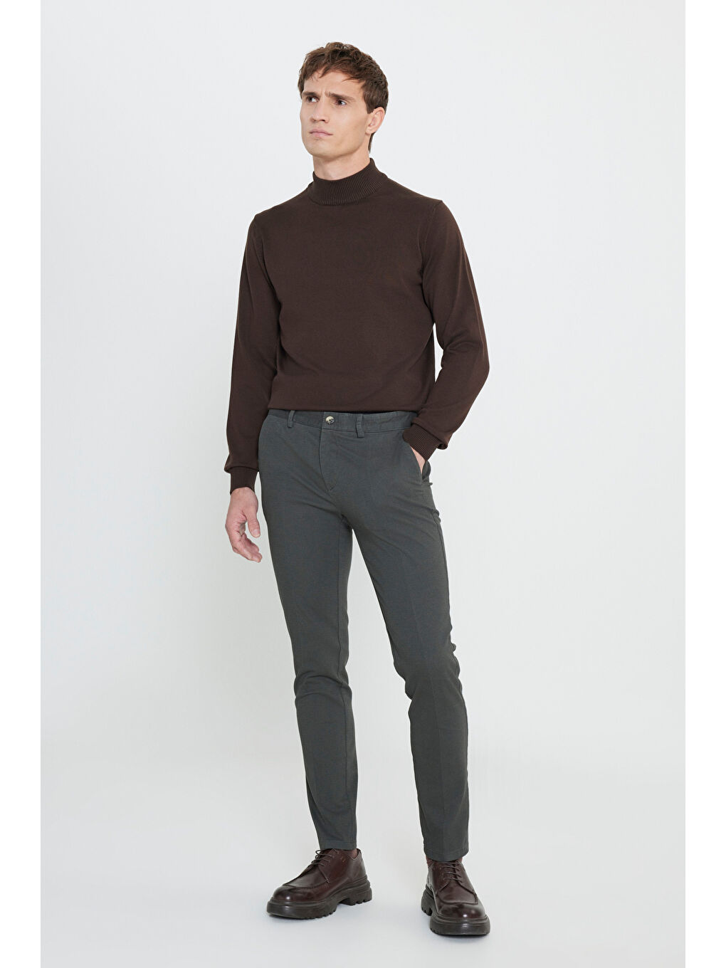 Erkek Yeşil Slim Fit Dar Kesim Pamuklu Esnek Armürlü Yan Cep Pantolon-2