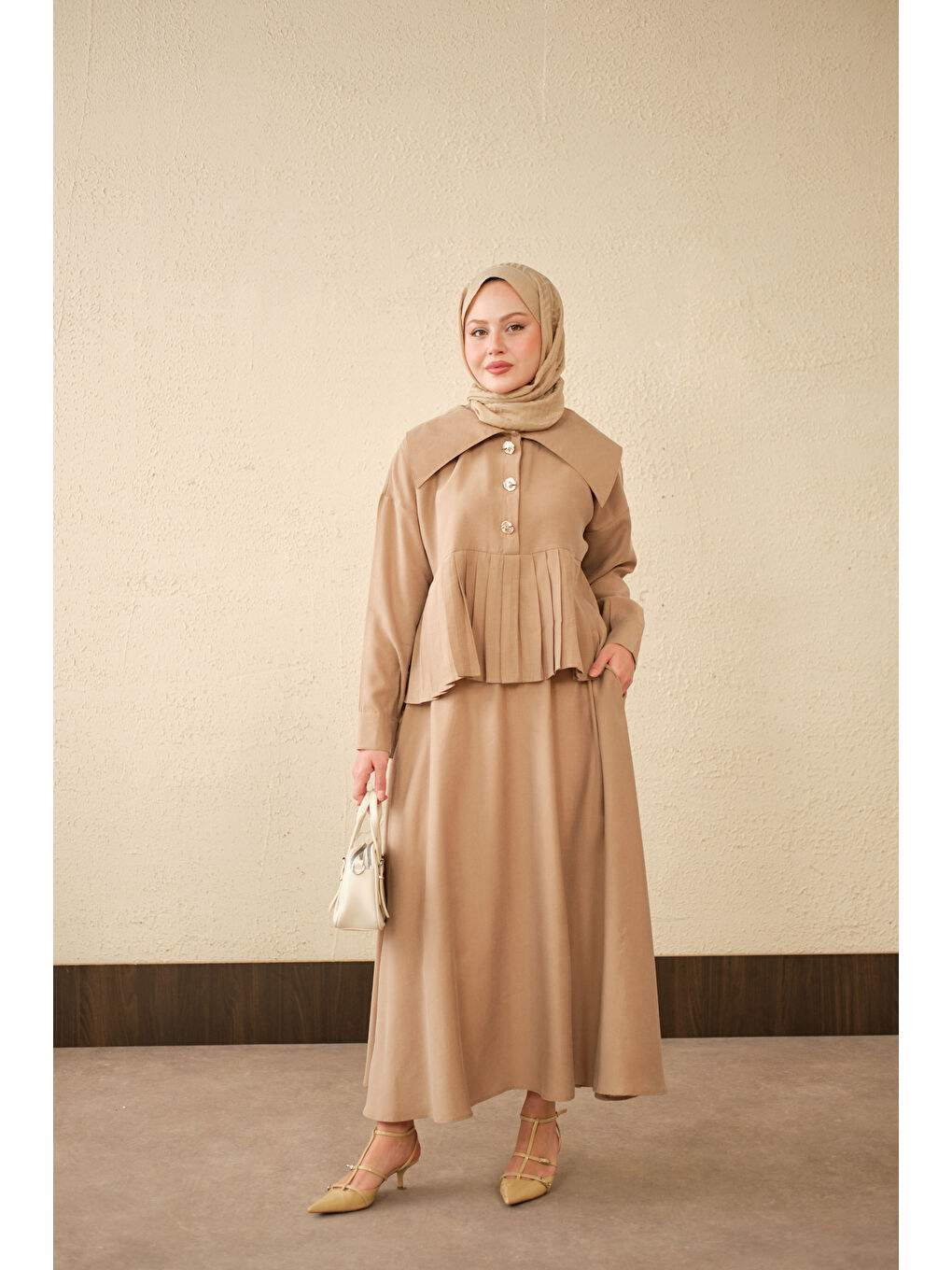 Bej Kadın Gemici Yaka Fırfır Detay Takım Vizon-3