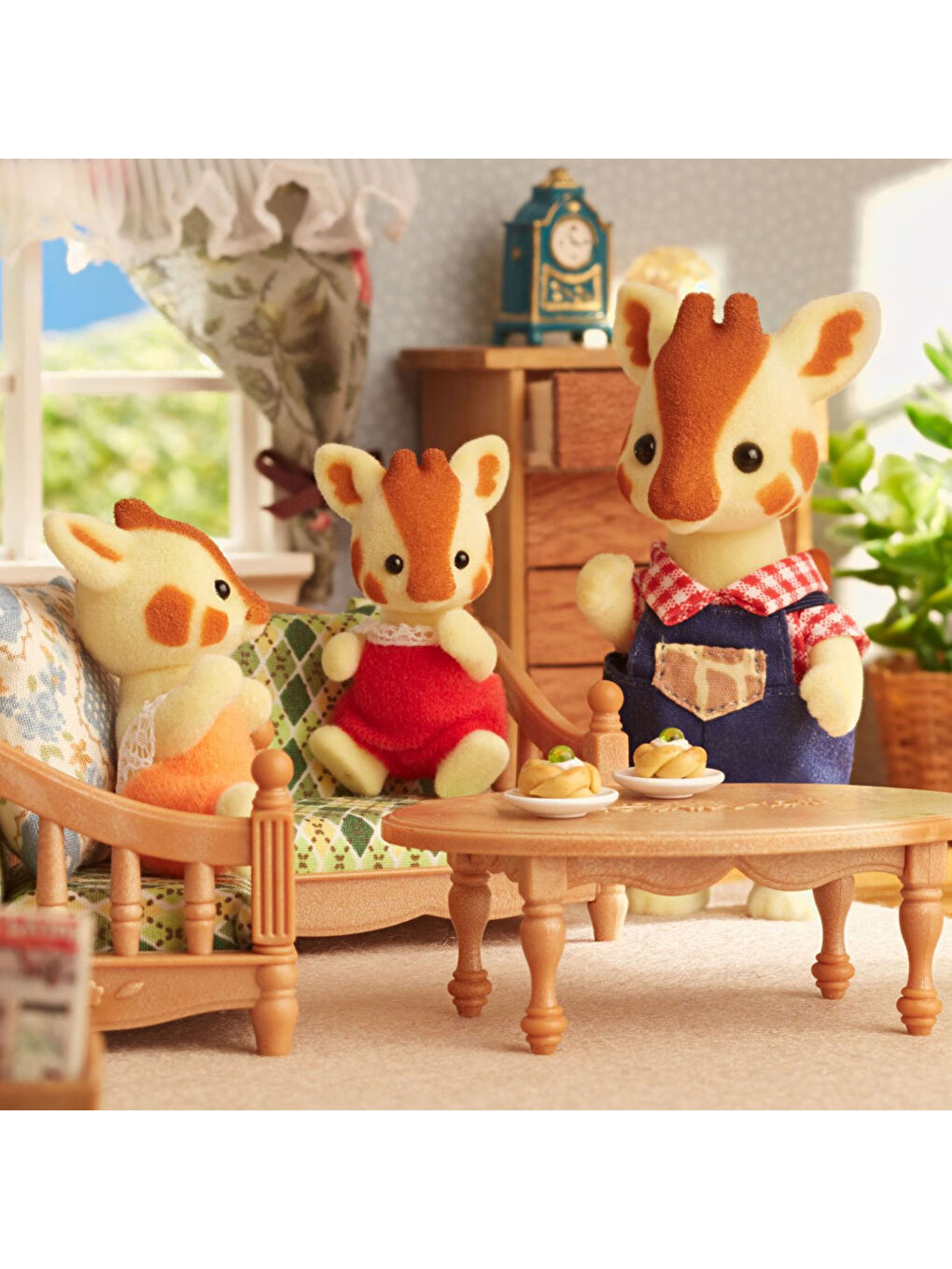 Sylvanian Families Renksiz Zürafa Ailesi 5639