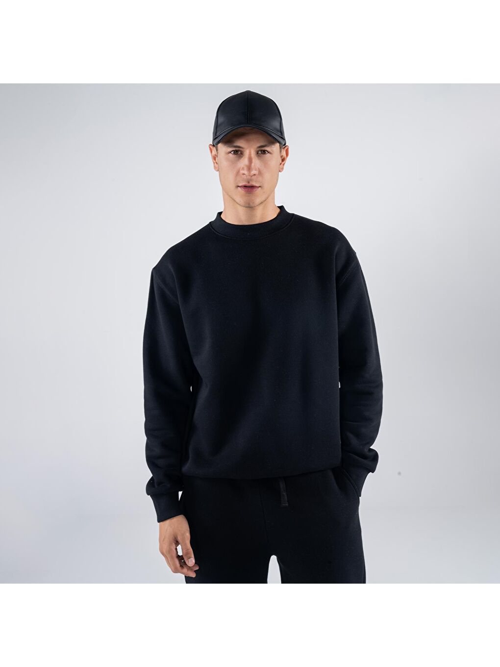 Friday Offset Monica Erkek Siyah Oversize Bisiklet Yaka Sweatshirt - 1
