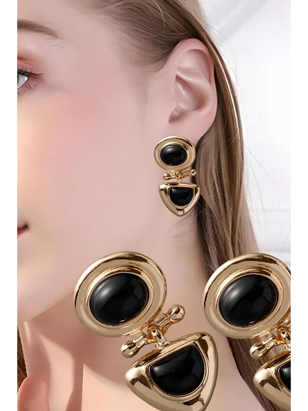 Sarı Vintage Ally Siyah Mineli Sallantılı Küpe-3