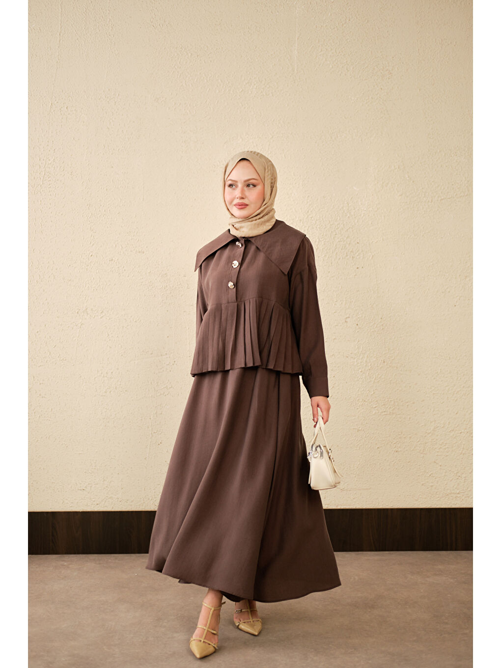 Kahverengi Kadın Gemici Yaka Fırfır Detay Takım Acı Kahve