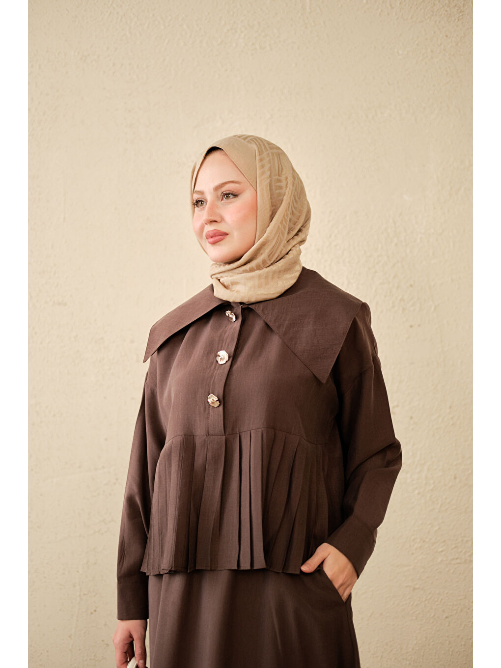 Kahverengi Kadın Gemici Yaka Fırfır Detay Takım Acı Kahve-2
