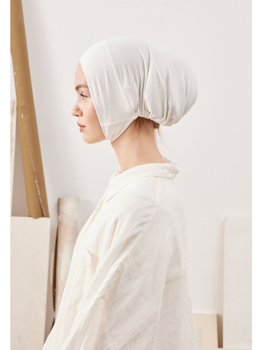 Ekru Geniş Hacimli Pratik Bone Krem-1