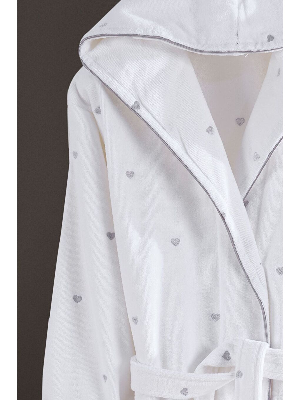 Gri Love Serisi Kalpli Kapüşonlu  Çocuk Bornozu  GRI 13 14YAS-2