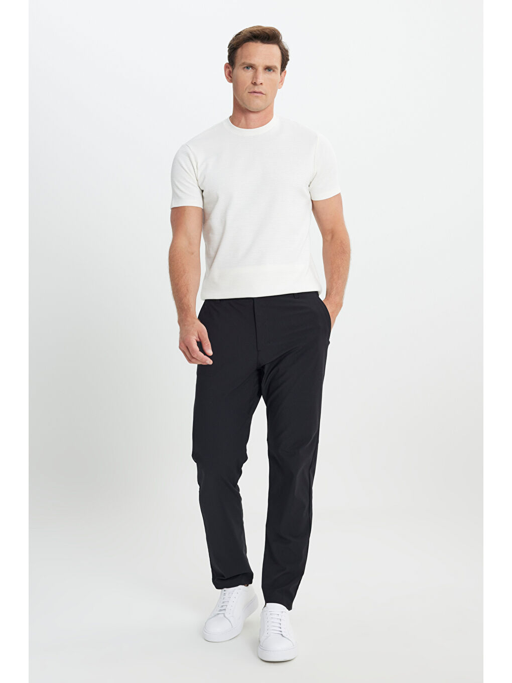 Erkek Siyah 360 Her Yöne Esneyen Slim Fit Dar Kesim Yan Cep Pantolon