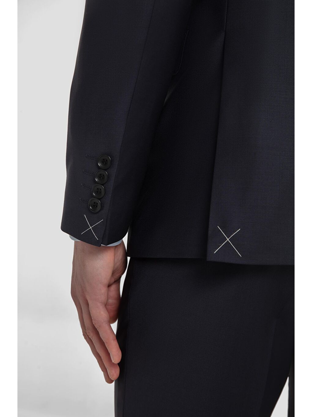 Yün Karışımlı Kruvaze Sivri Yaka Takım Elbise Lacivert-4