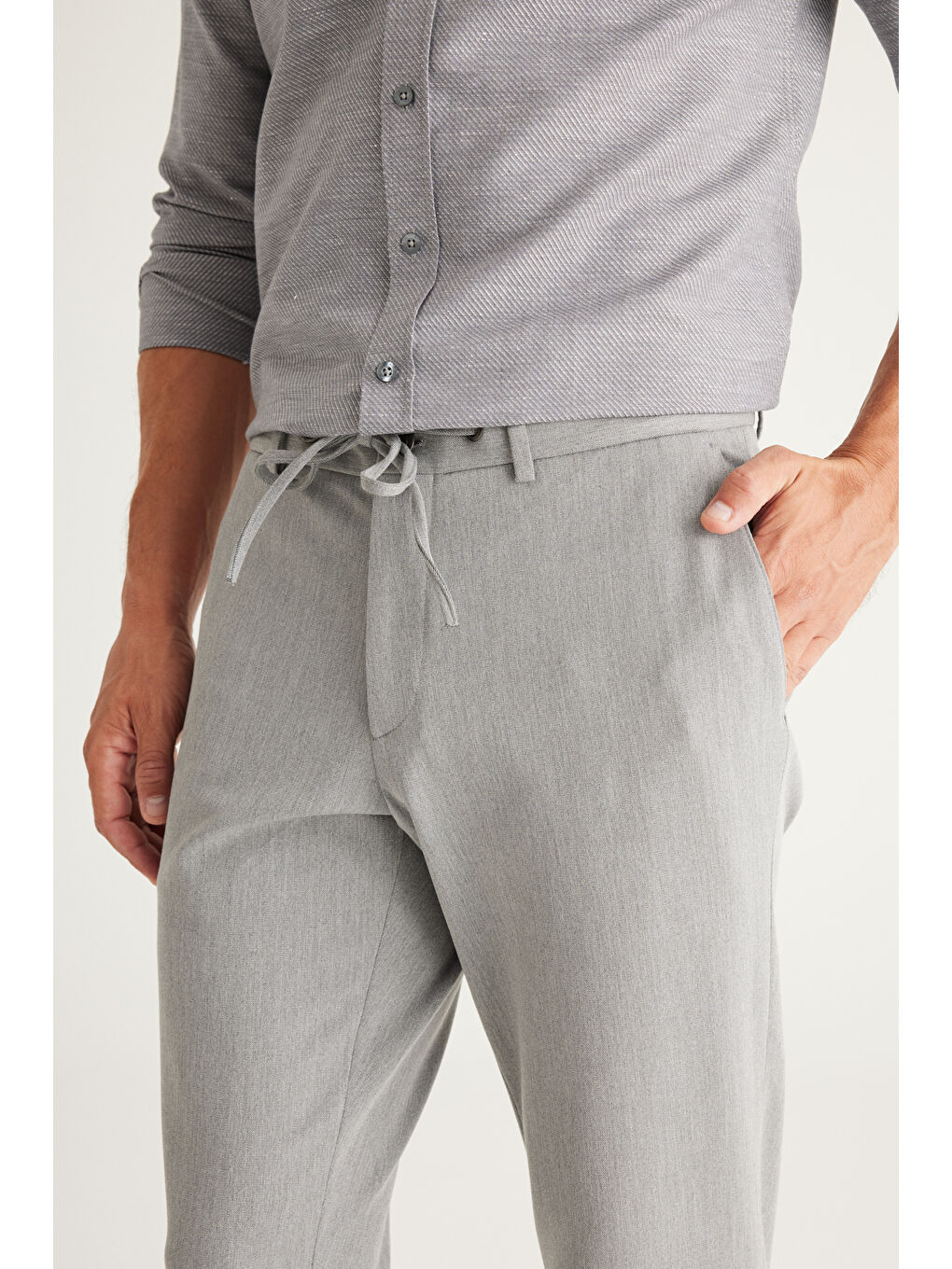 Erkek Açık Gri Slim Fit Dar Kesim Beli Bağlamalı Esnek Pantolon-4