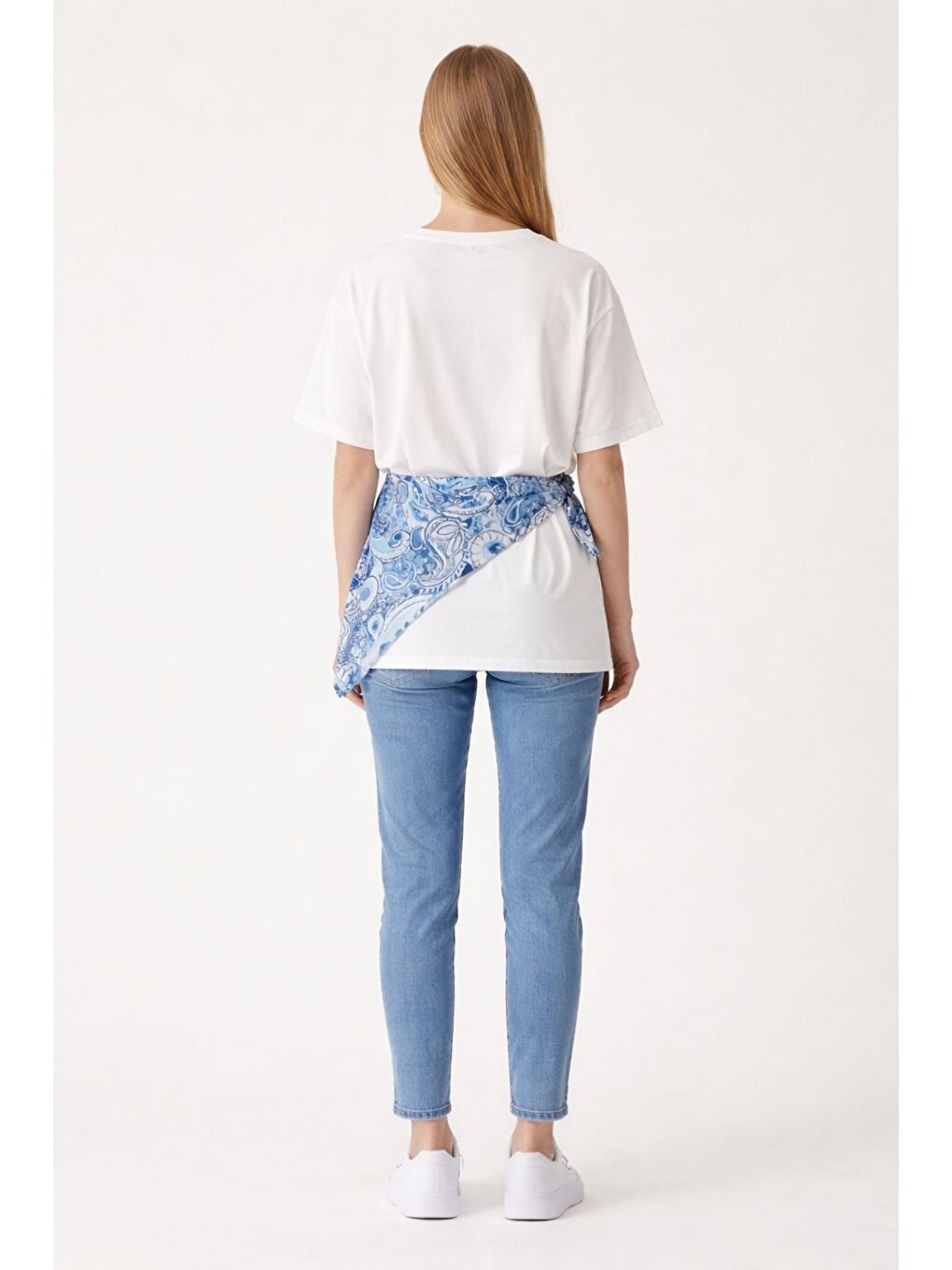 Şal Bağlamalı Yazı Baskılı Oversize Tişört Ekru-4