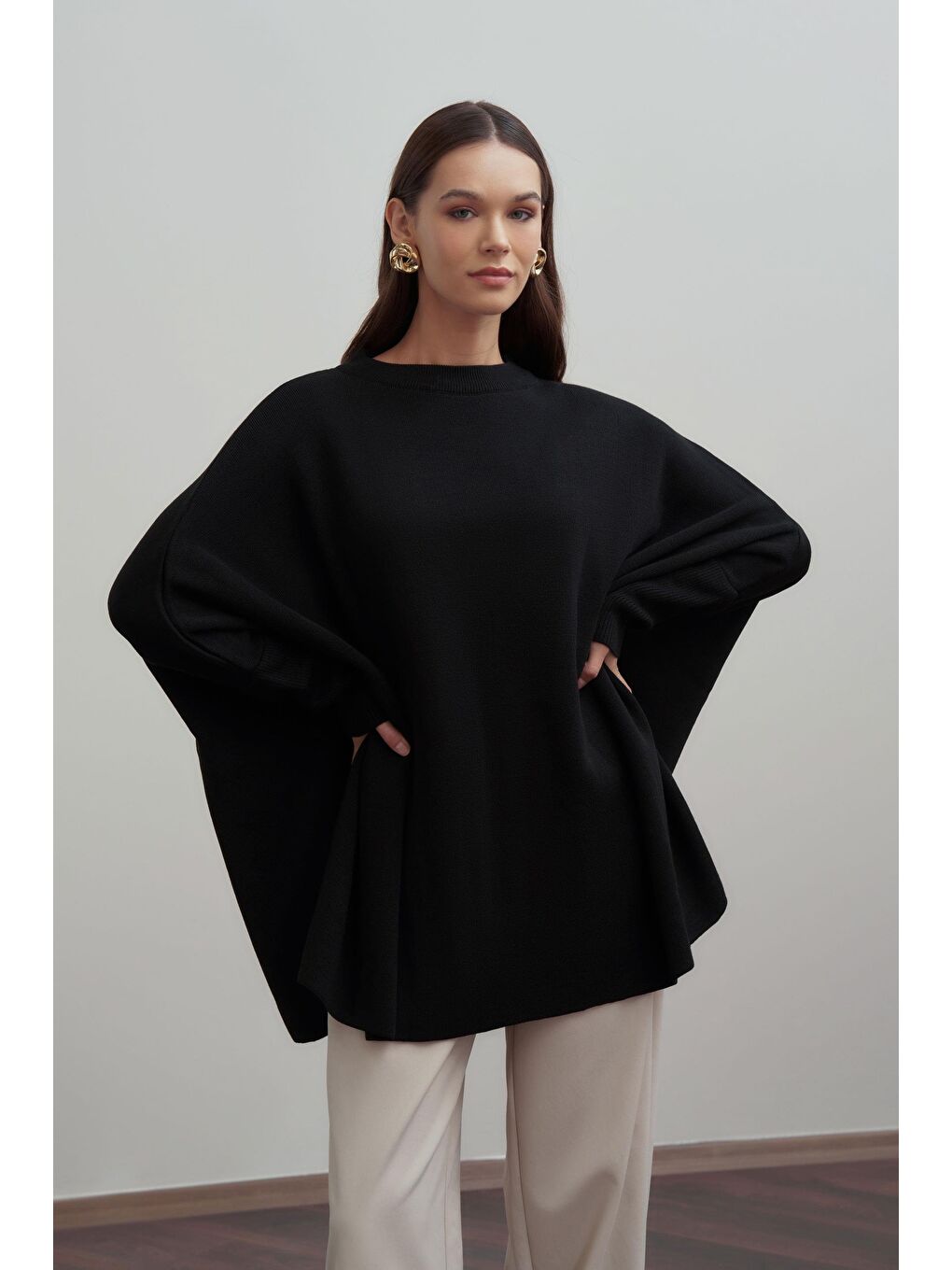 Siyah-Asimetrik Kesim Triko Kazak-3