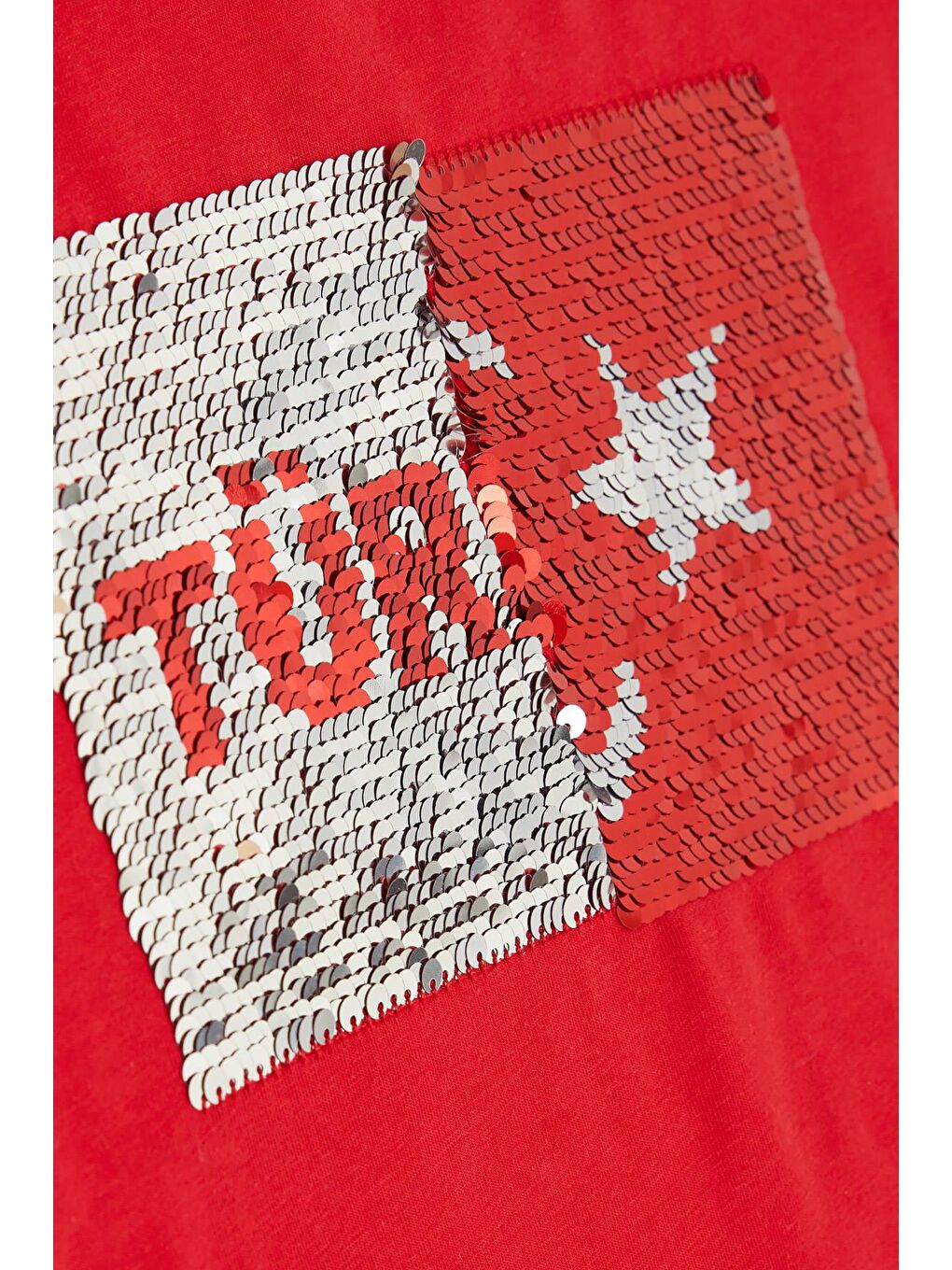 Kız Çocuk Tişört Pullu Ay Yıldızlı Kırmızı  (4-14 Yaş)-8