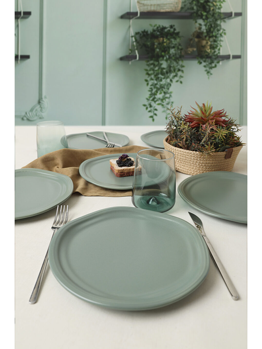 Mat Yeşil Bloom Pasta Tabağı 24 Cm 6 Adet-1