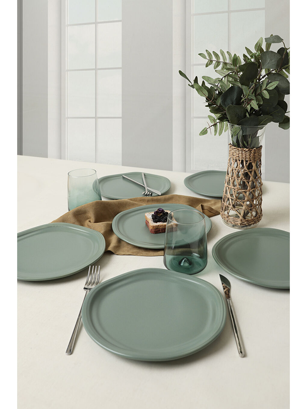 Mat Yeşil Bloom Pasta Tabağı 24 Cm 6 Adet-3