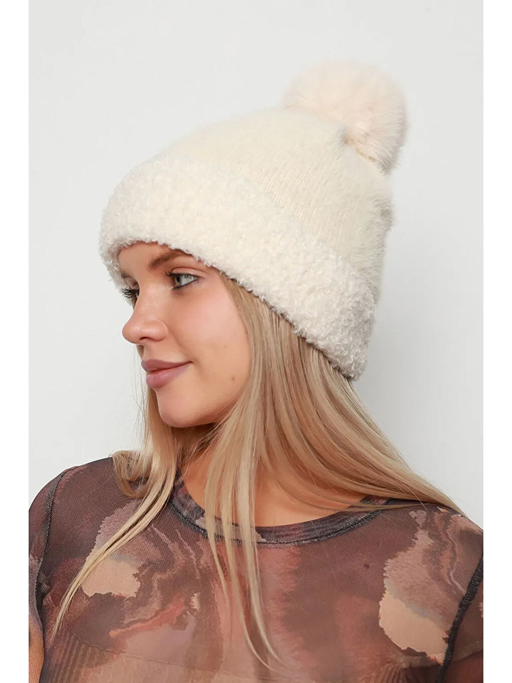 Ponpon Detay Kadın Bere 1136 Bej