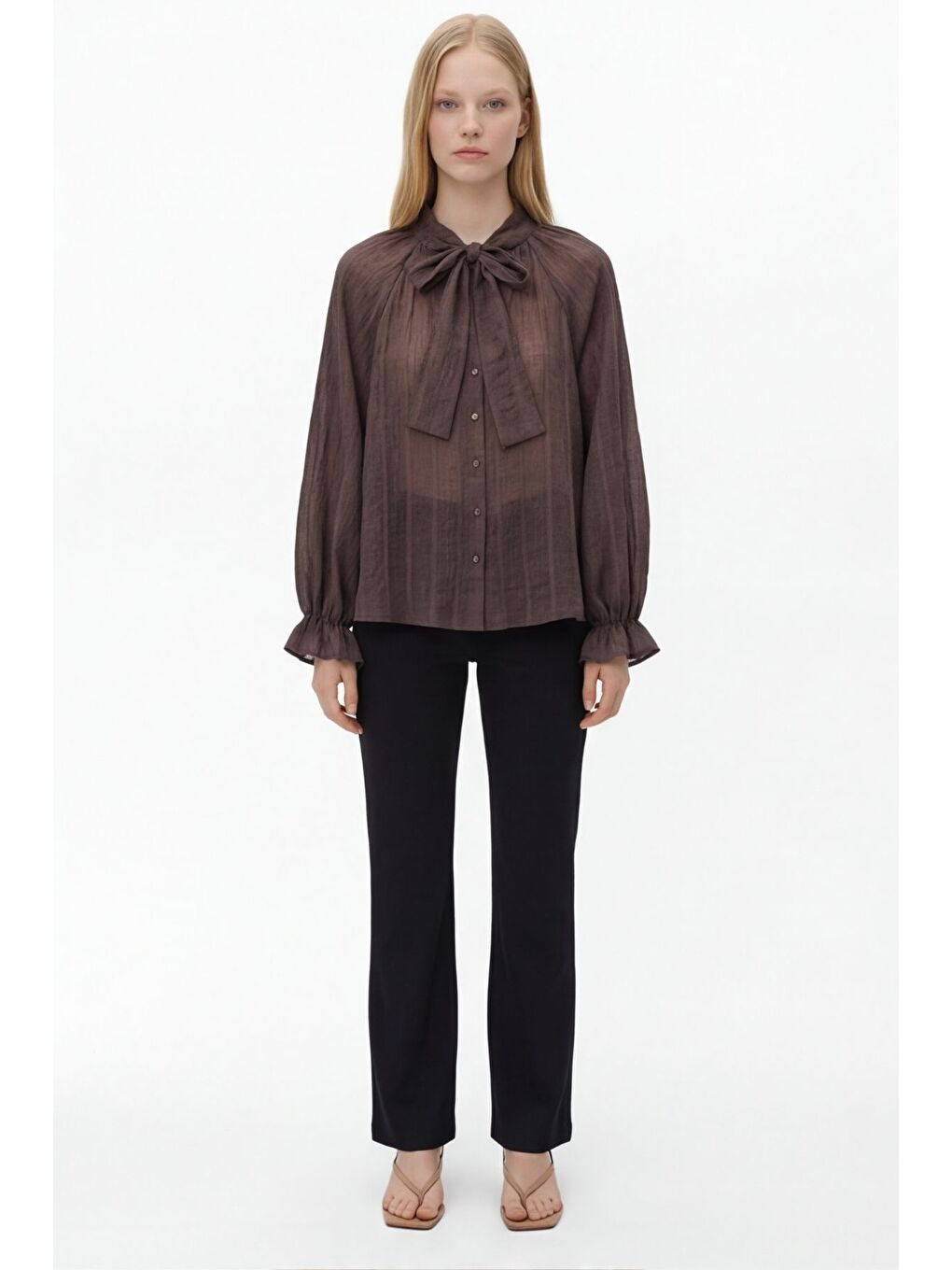 Yakası Bağlamalı Transparan Bluz Kahverengi-2