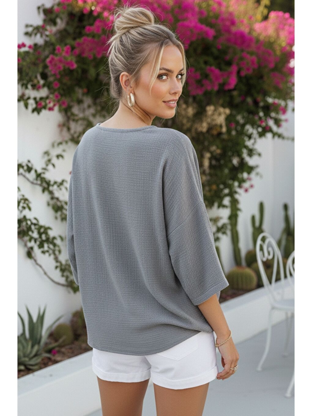 Gri Havuz Yaka Düğmeli 3/4 Kol Yıkamalı Casual Müslin Dokuma Bluz 75 70-4