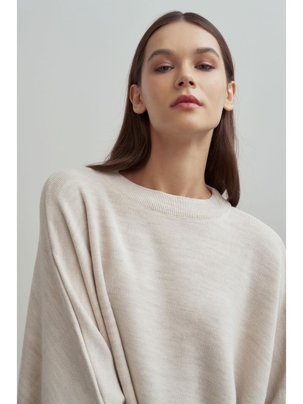 Bej Taş-Asimetrik Kesim Triko Kazak-4