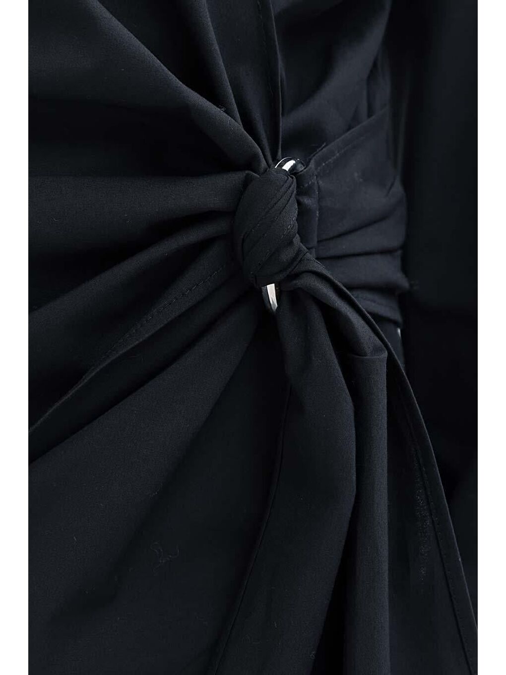 Siyah-Yandan Bağlama Detaylı Elastanlı Gömlek-4