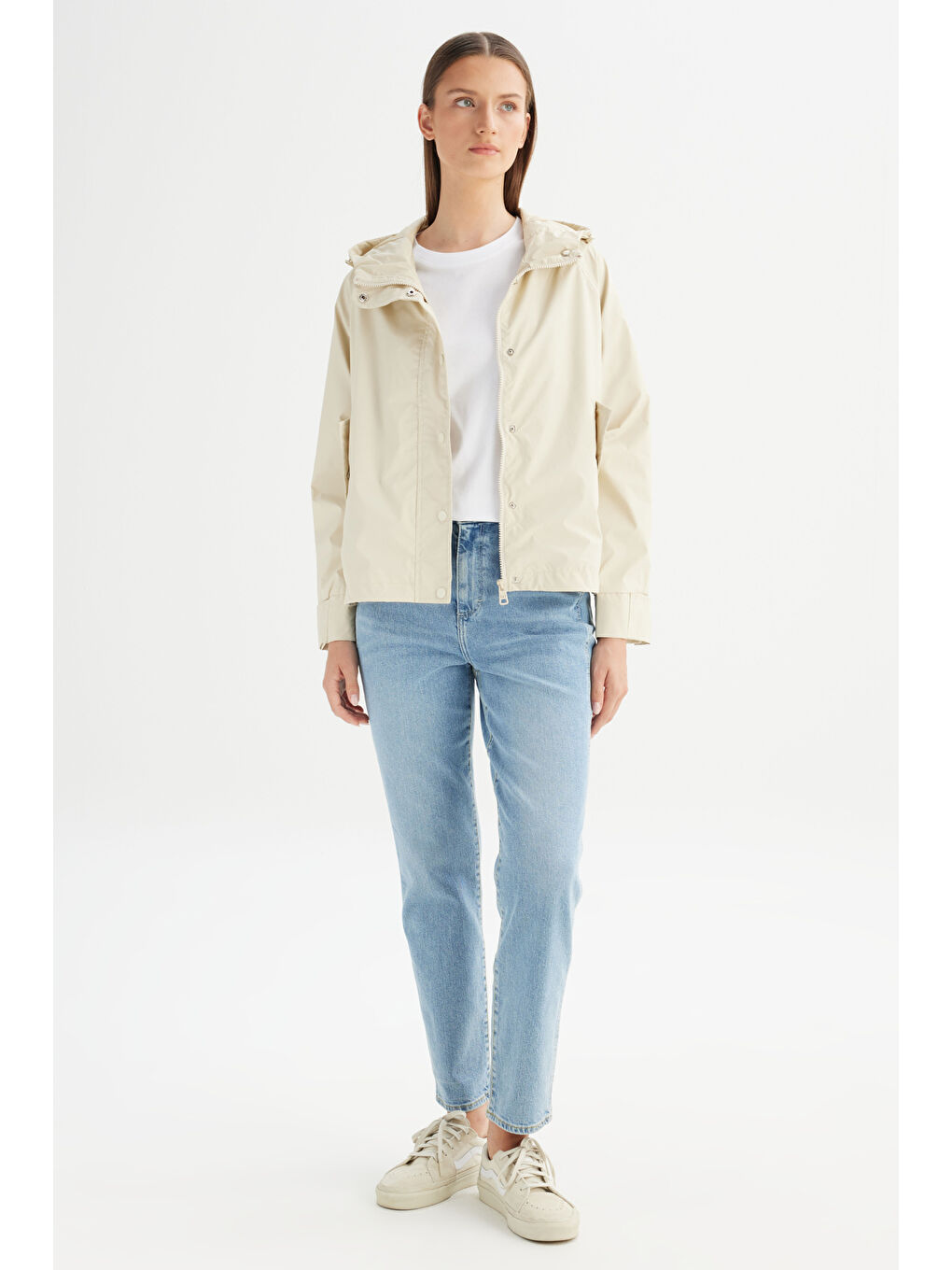 Bej Regular Fit Normal Kesim Kapüşonlu Cepli Puffer Mont-1