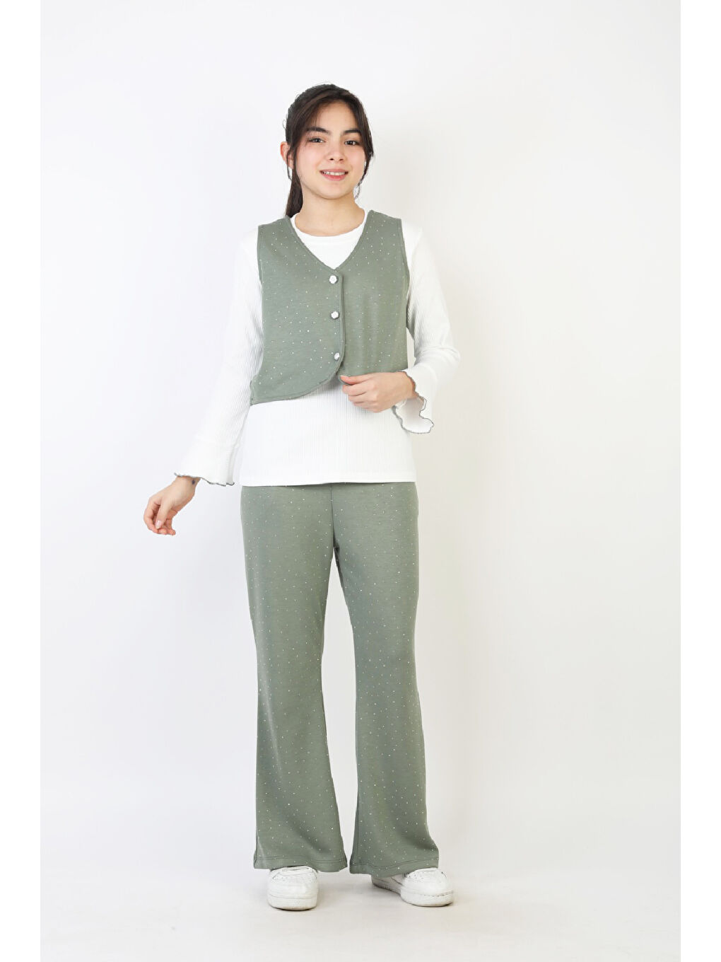 Yeşil Kız Çocuk 3'lü Takım-Yelekli,Taş Süslemeli ve Geniş Paçalı 12515-3