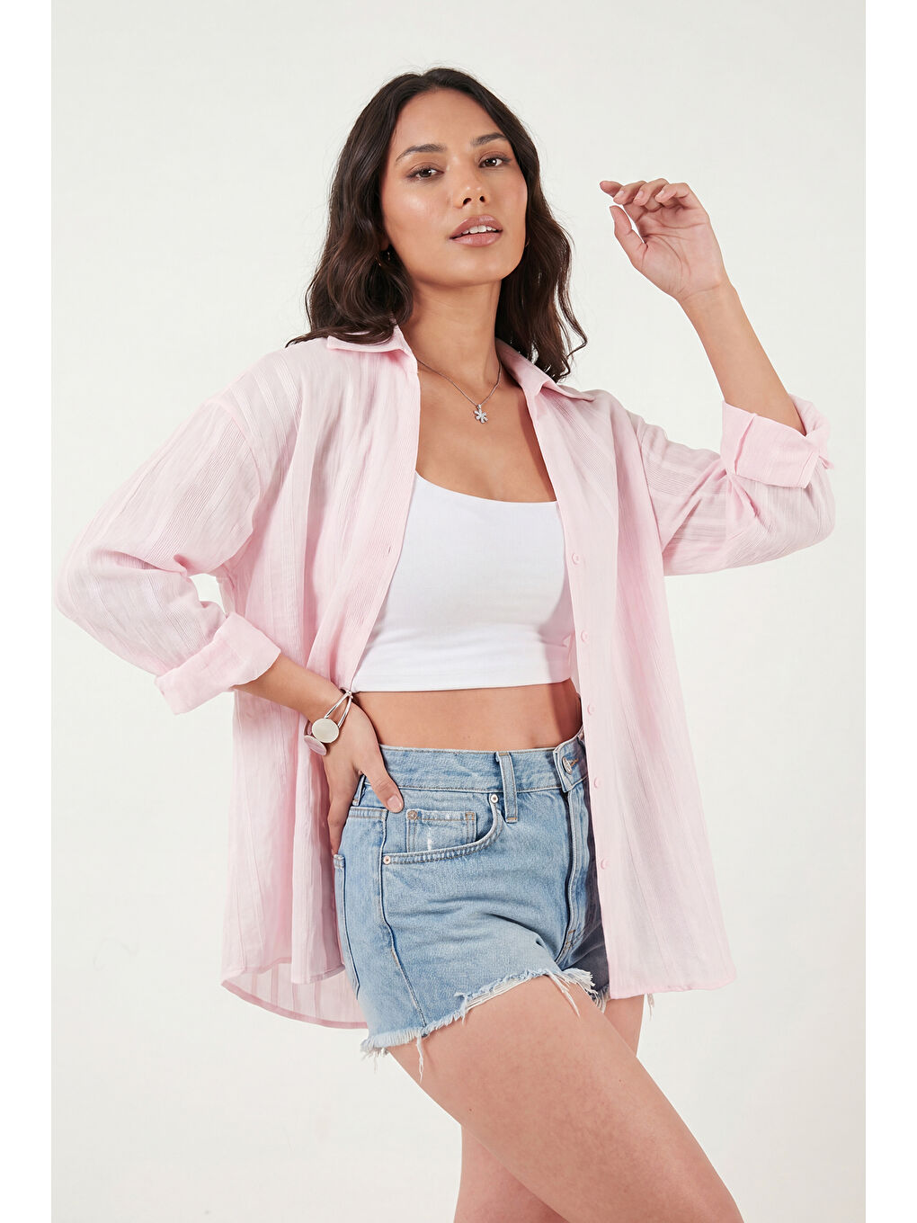 Pembe Rahat Kesim Viskon Karışımlı Uzun Kollu Kadın Gömlek 6834914-4