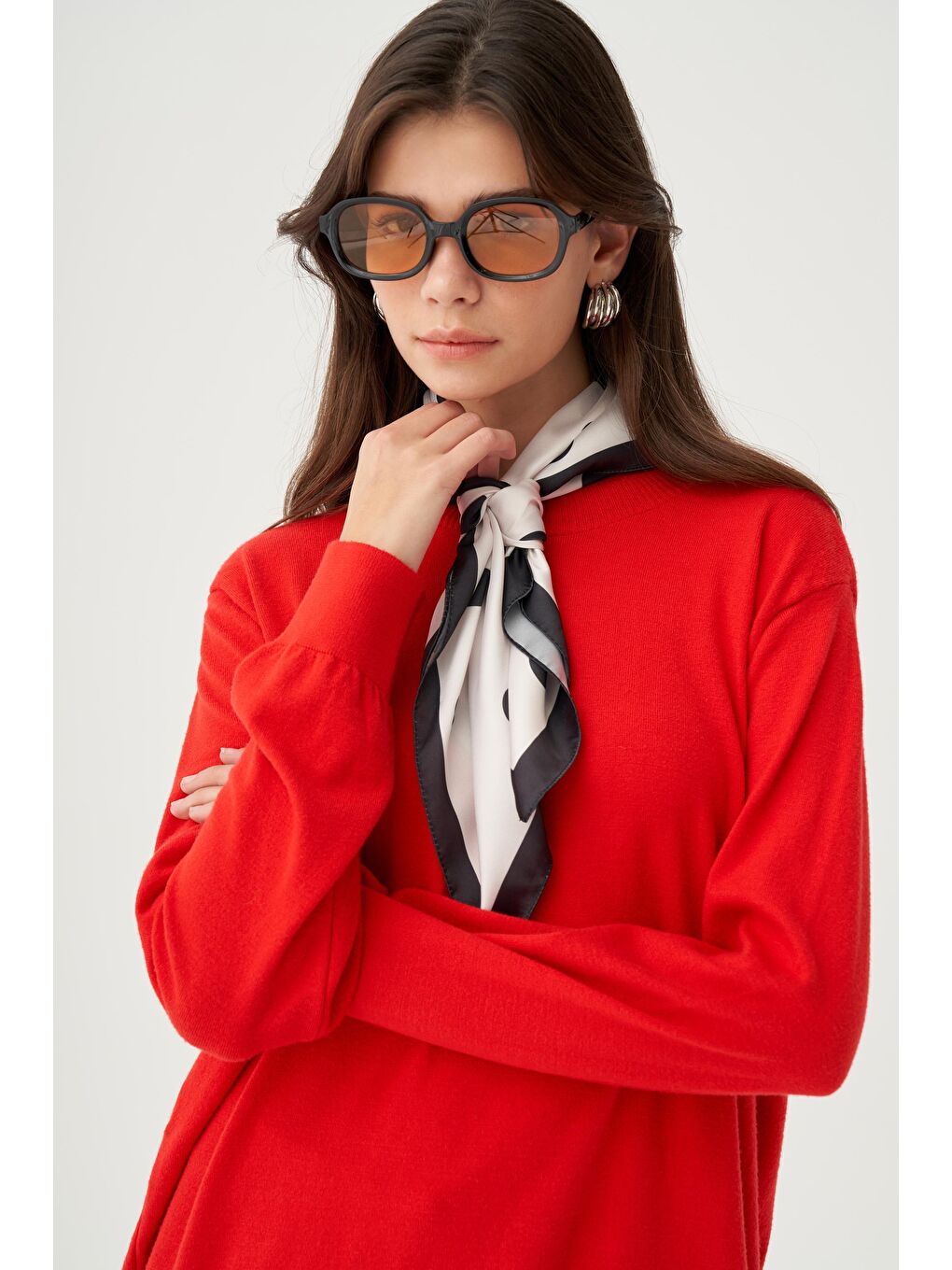 Kırmızı-Etek Ucu Pis Kıvırma Triko Kazak-4