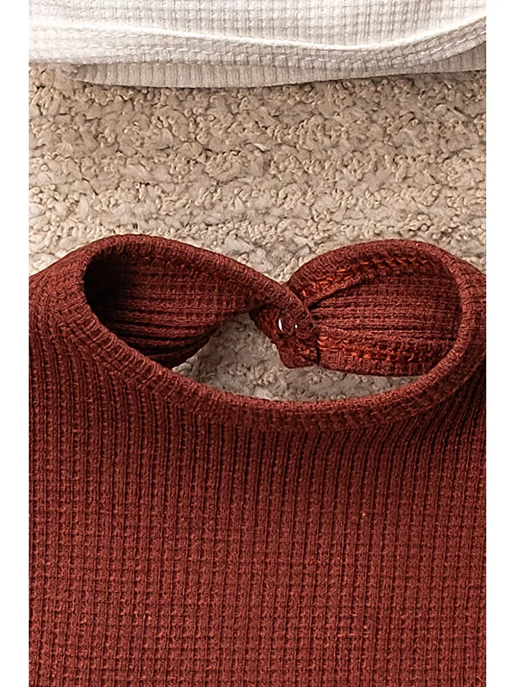 Kahverengi Waffle Kumaş Organik Pamuk Ayıcık Kulaklı Şapkalı Kutulu 5’li Hastane Çıkış Seti-4