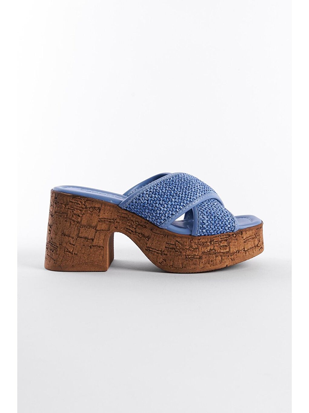 Mavi Mantar Platform Tabanlı Hasır Çapraz Bantlı Kadın Terlik-1